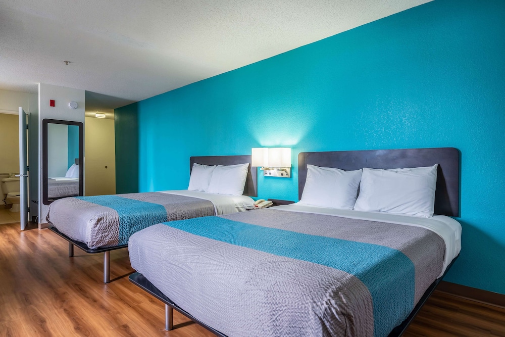 Motel6 Rocky Mount, NC 23/47