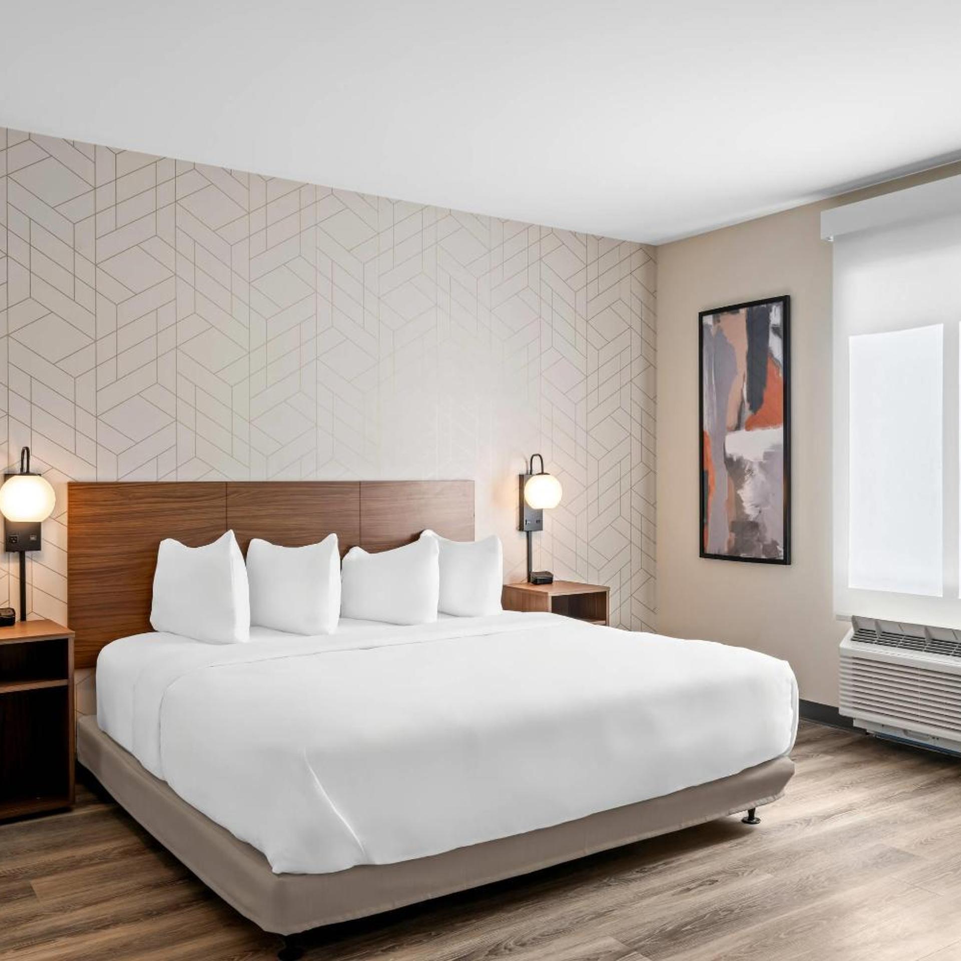 1 Bedroom, Suite, King Bed, Accessible