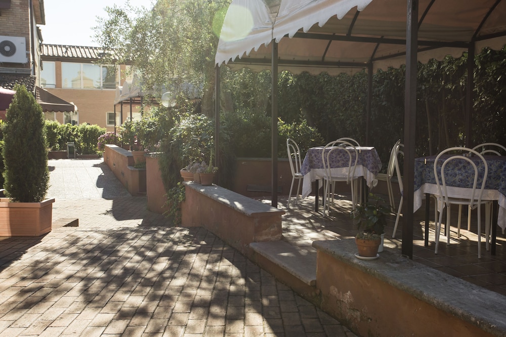 Hotel Il Giardino 70/72