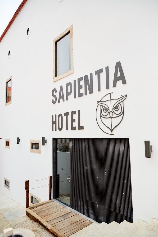 SAPIENTIA BOUTIQUE HOTEL 2/73