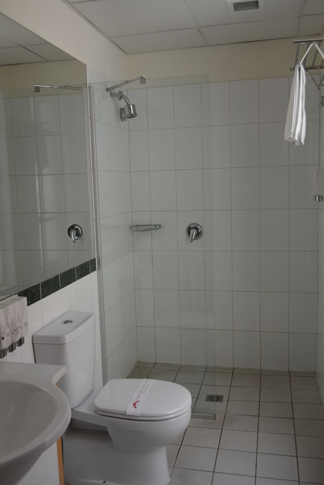 Standard, Double Bed, Yti Garden Hotel 4/4
