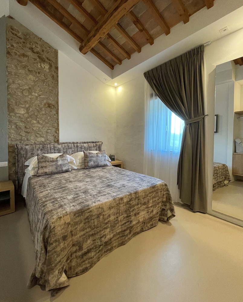 Tenuta Sovestro 8/50