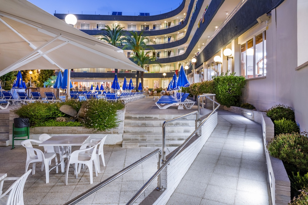 GHT Aquarium & Spa 13/56