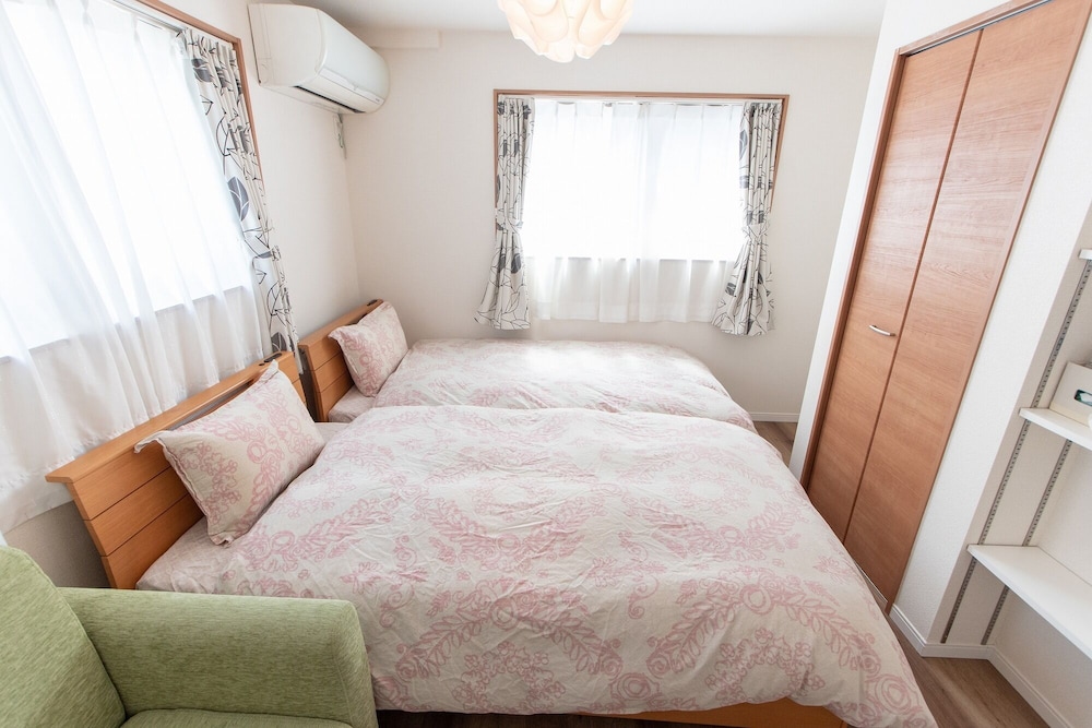 Mori House In Nishinippori [VR] 11/27