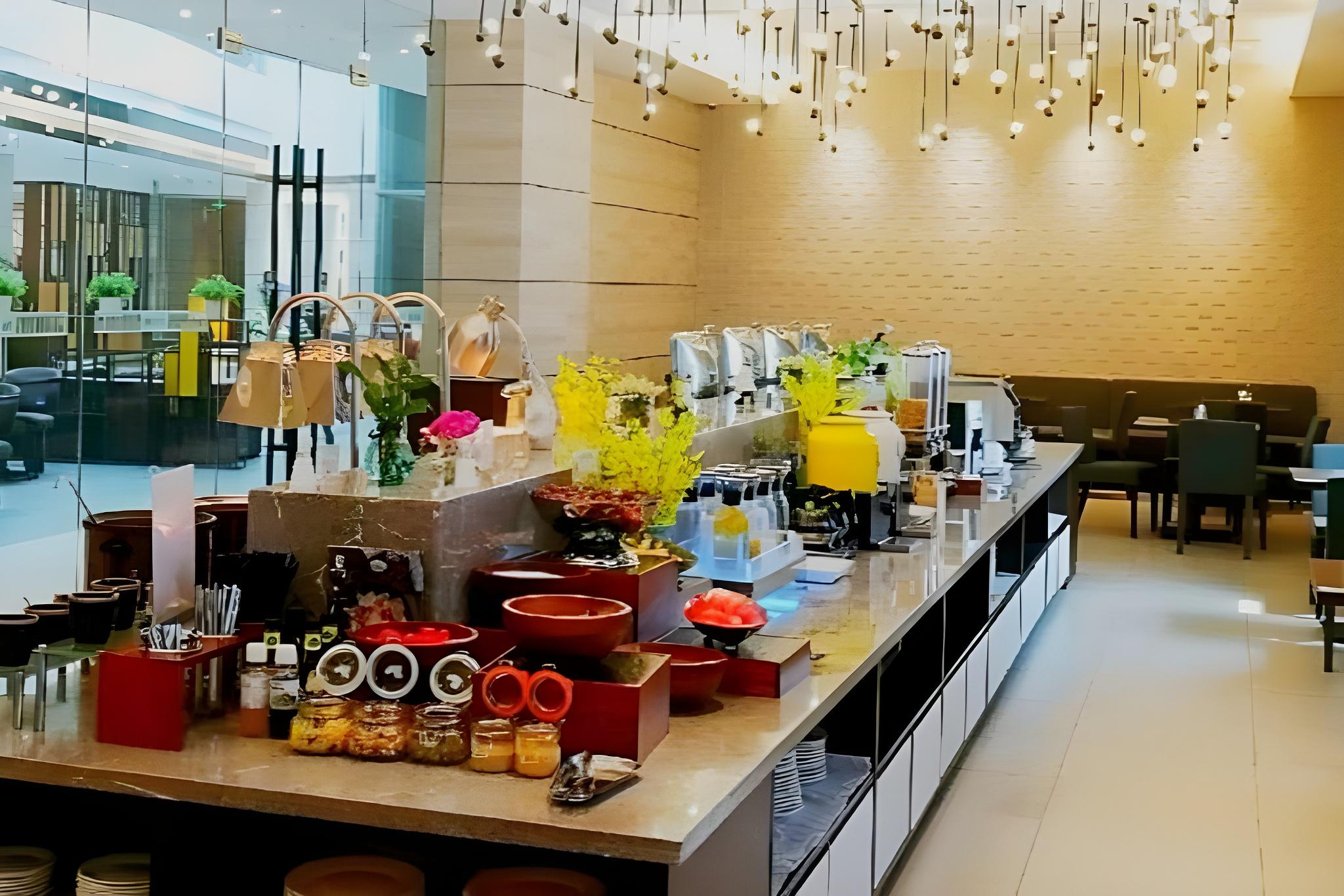 Homeinn Plus (Suzhou Fenhu Luxin Avenue) 35/39