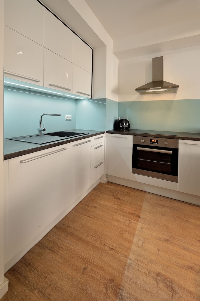 Charming & Cozy - Ambiente Apartments 3/75