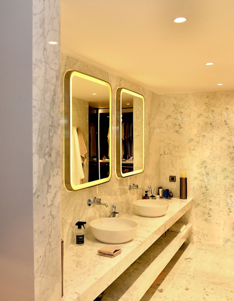 Mare Deluxe Residences and Villas 30/57