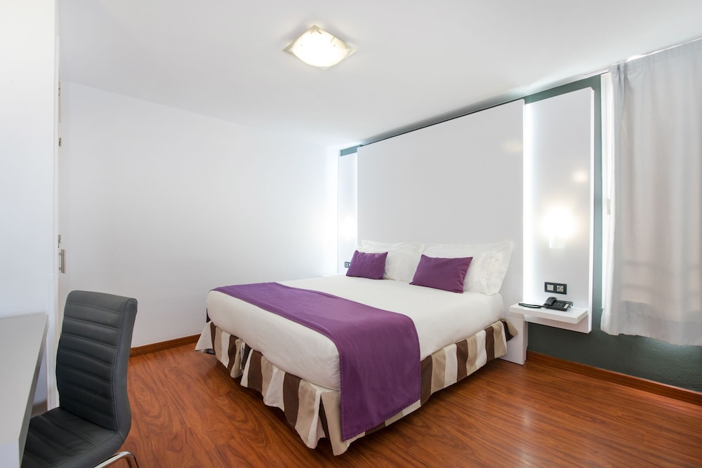 Ole Tropical Tenerife Adults Only 23/67
