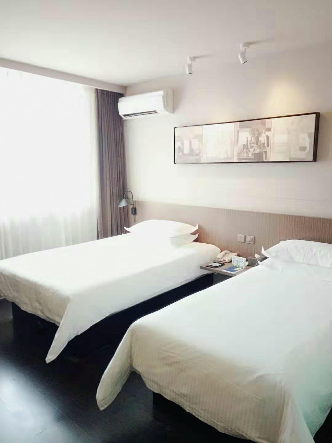 STANDARD, TWIN BEDS