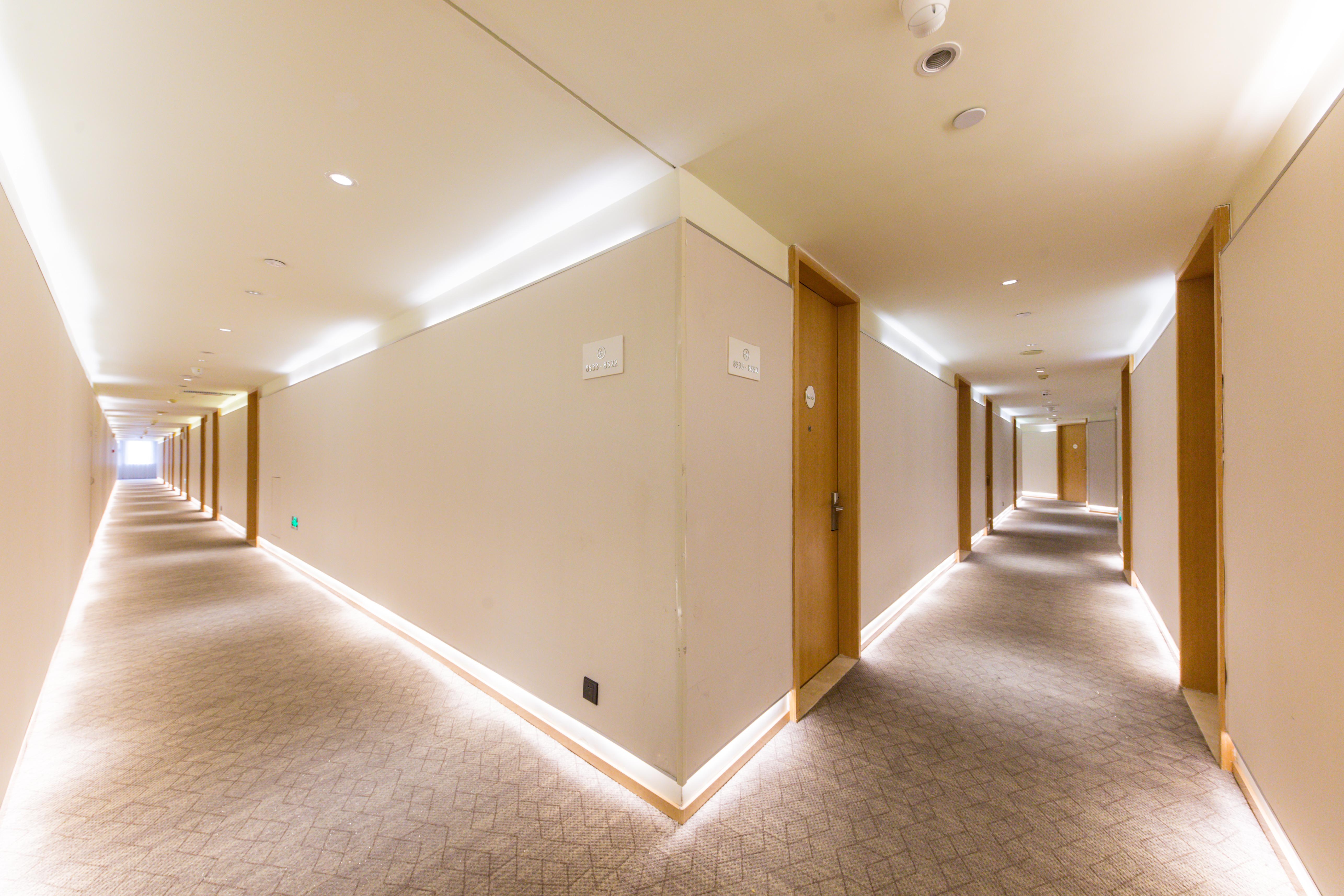 Ji Hotel 12/26