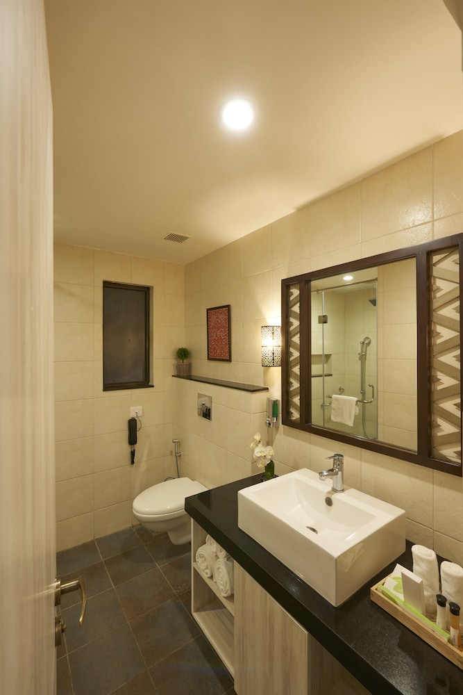 Club Mahindra Kanha 16/17