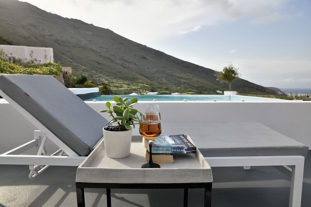 Horizon Mills Villas & Suites 8/50