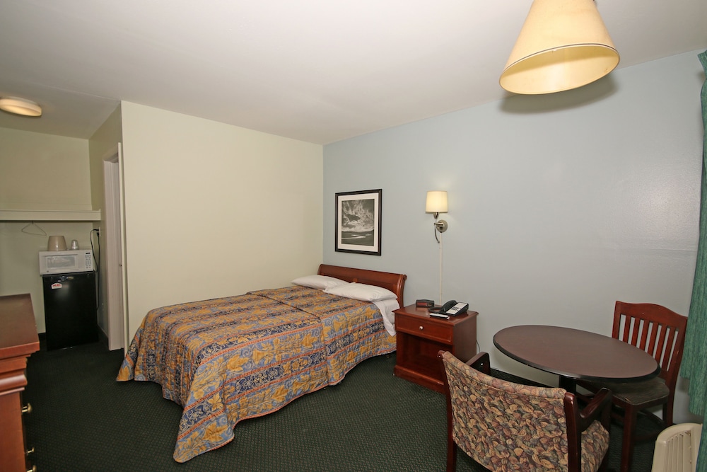 Royal Inn Charlotte Airport Hotel 21/31