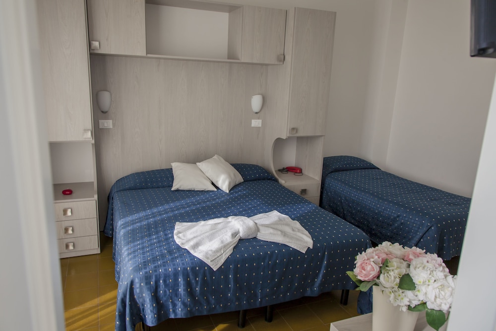 Hotel Concorde 17/50