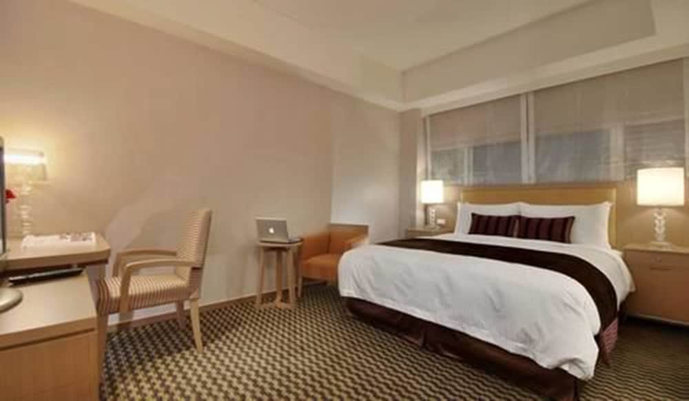 Tokyo International Hotel 14/58