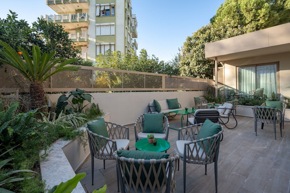Oli Hotel 39/47