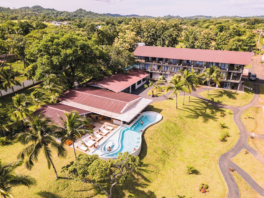 Hotel Bambuda Santa Catalina 91/96