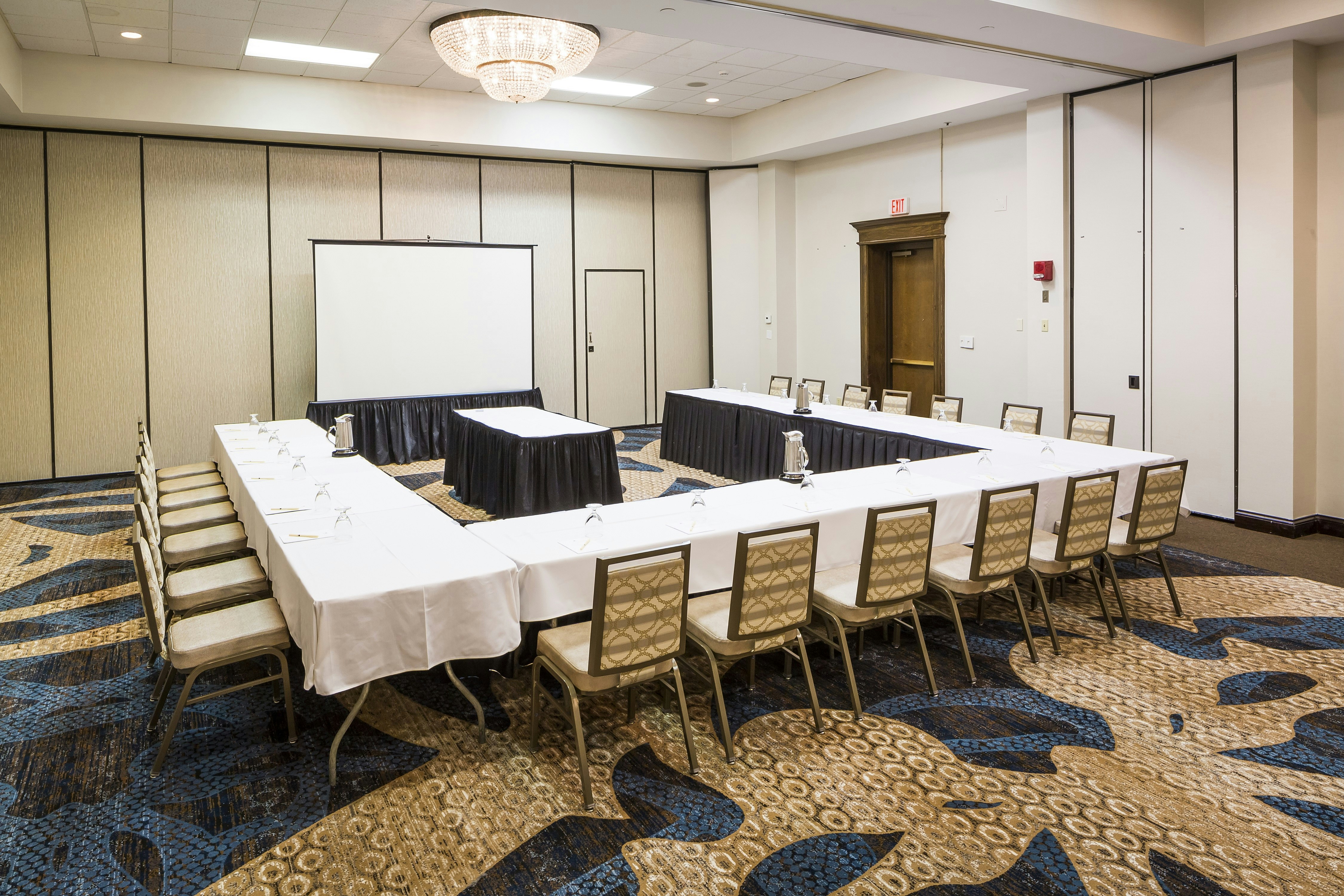 DoubleTree by Hilton Boston - Milford 50/58