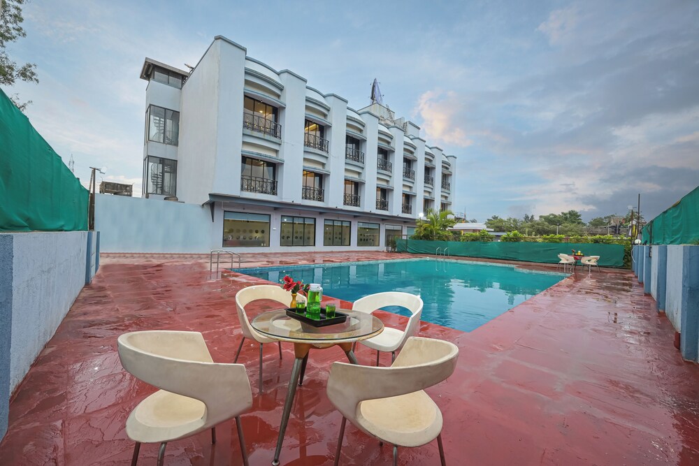 Hotel Aristro 2/50