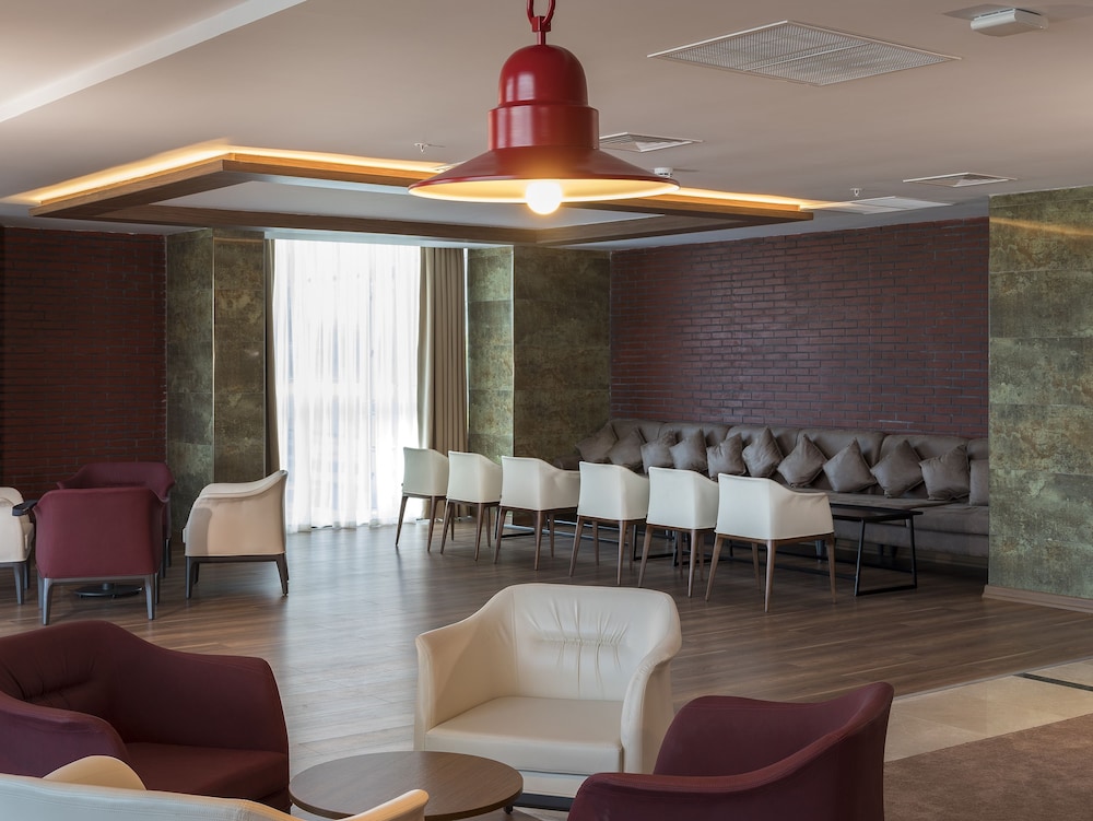 Ramada Plaza by Wyndham Rize 34/55