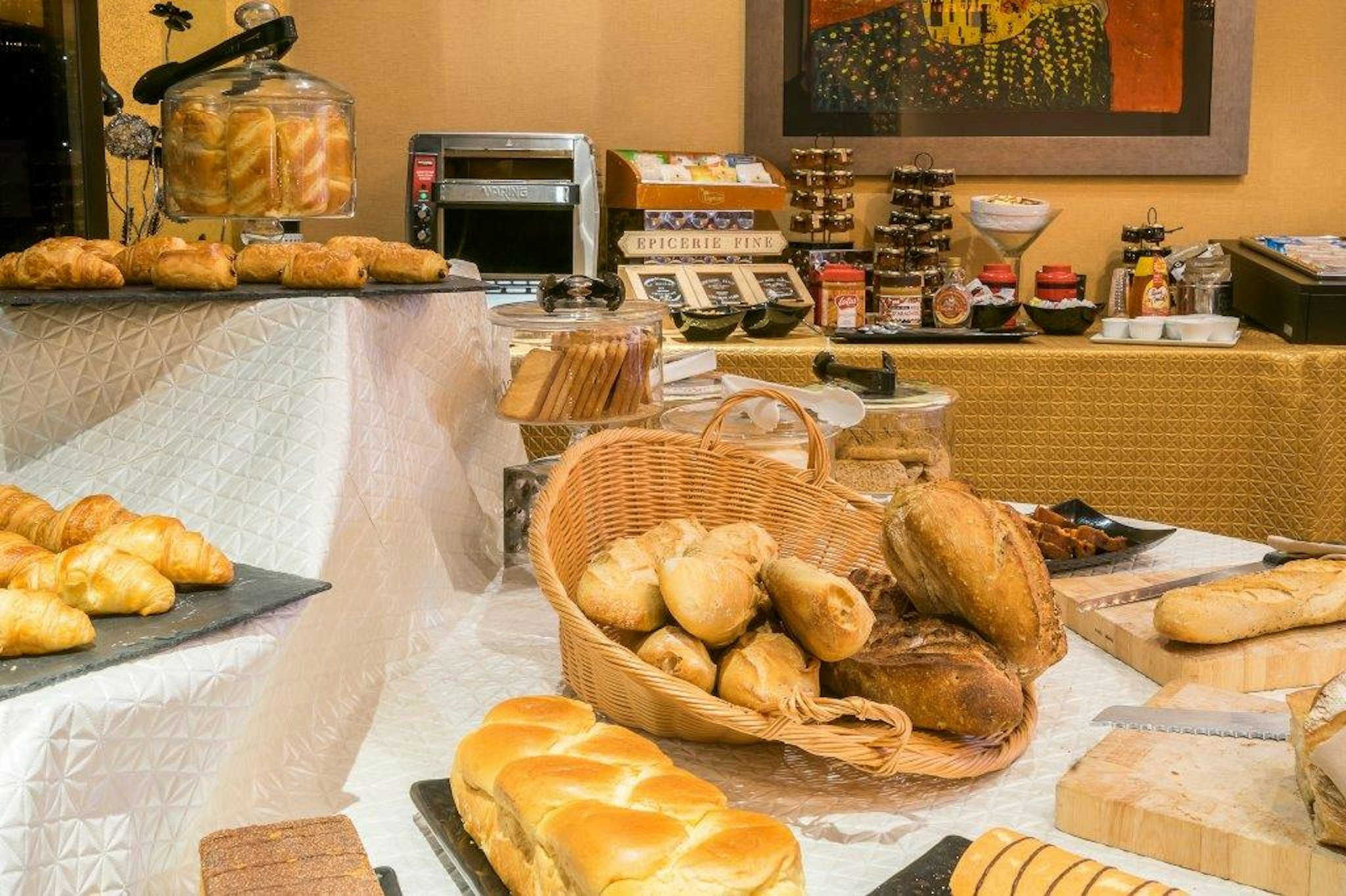 Holiday Inn Nimes Petite Camargue photo5