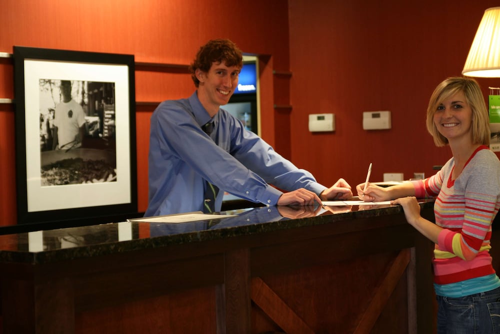 Hampton Inn Suites Wilder 19/36