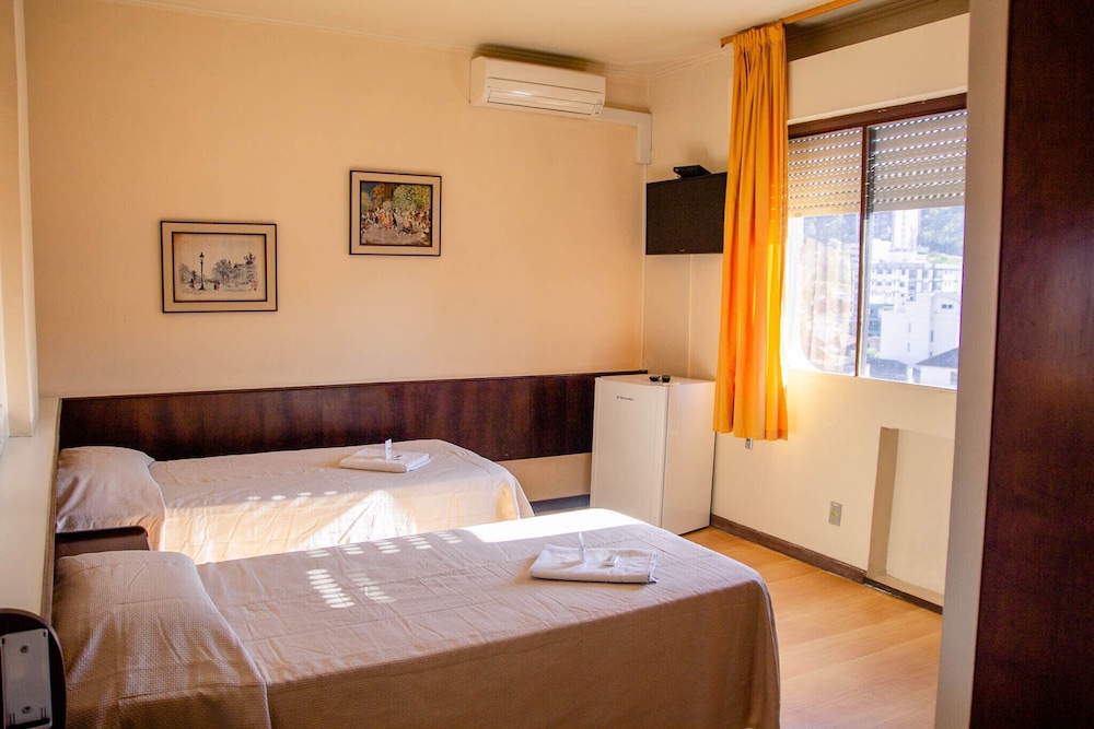 Hotel Letto Caxias 2/23