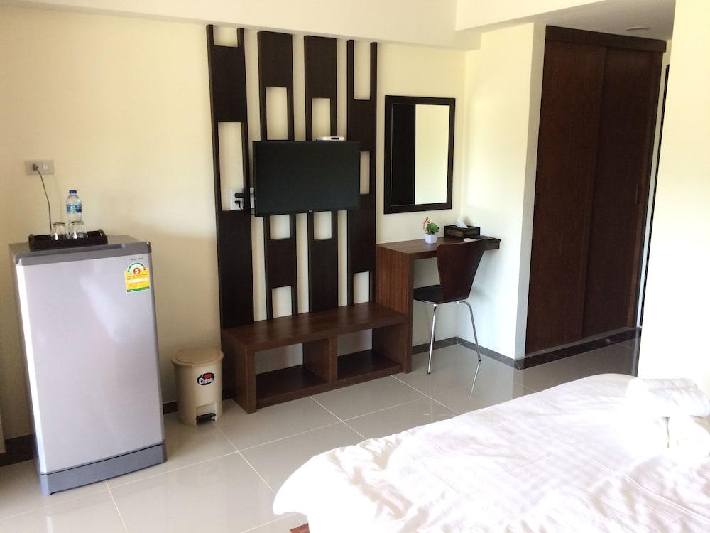 B&Y Residence 13/24
