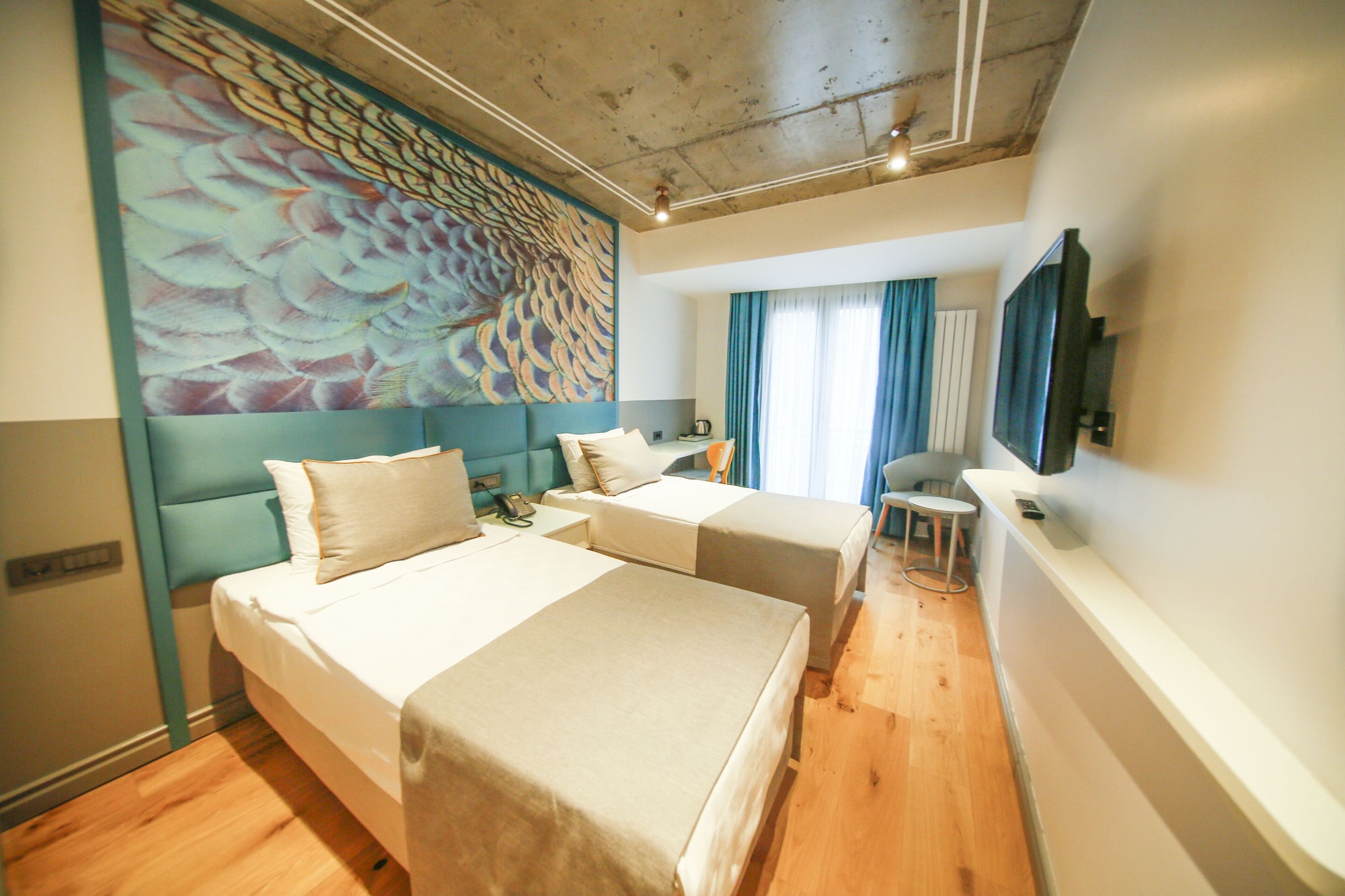 STANDARD, DOUBLE OR TWIN BED