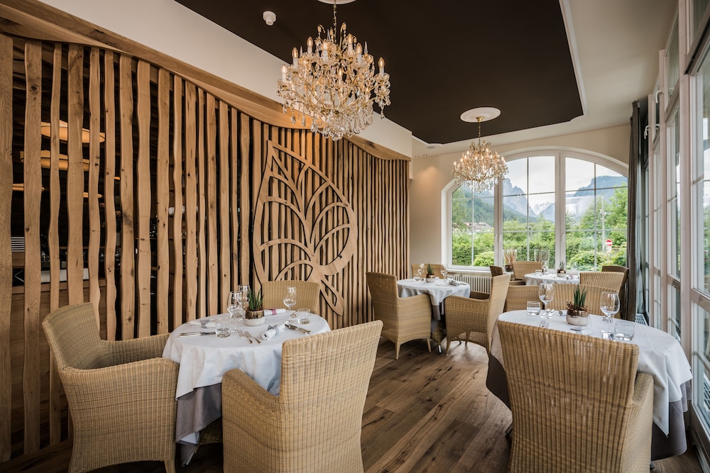 Park Hotel Bellevue 59/64