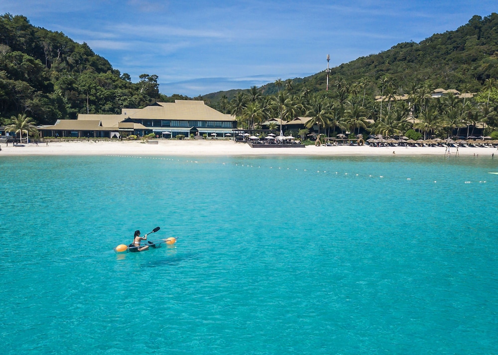 The Taaras Beach and Spa Resort 38/50