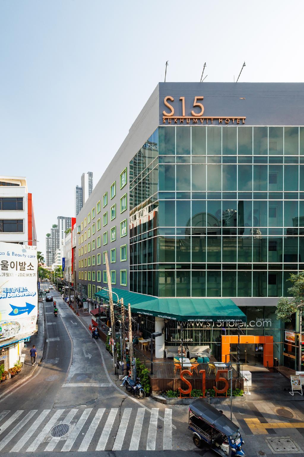 S 15 Sukhumvit