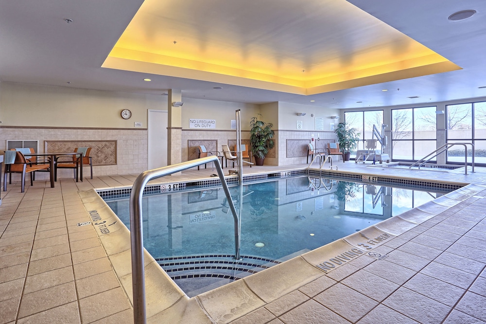 Cobblestone Hotel Suites Waynesboro Pa 6/48