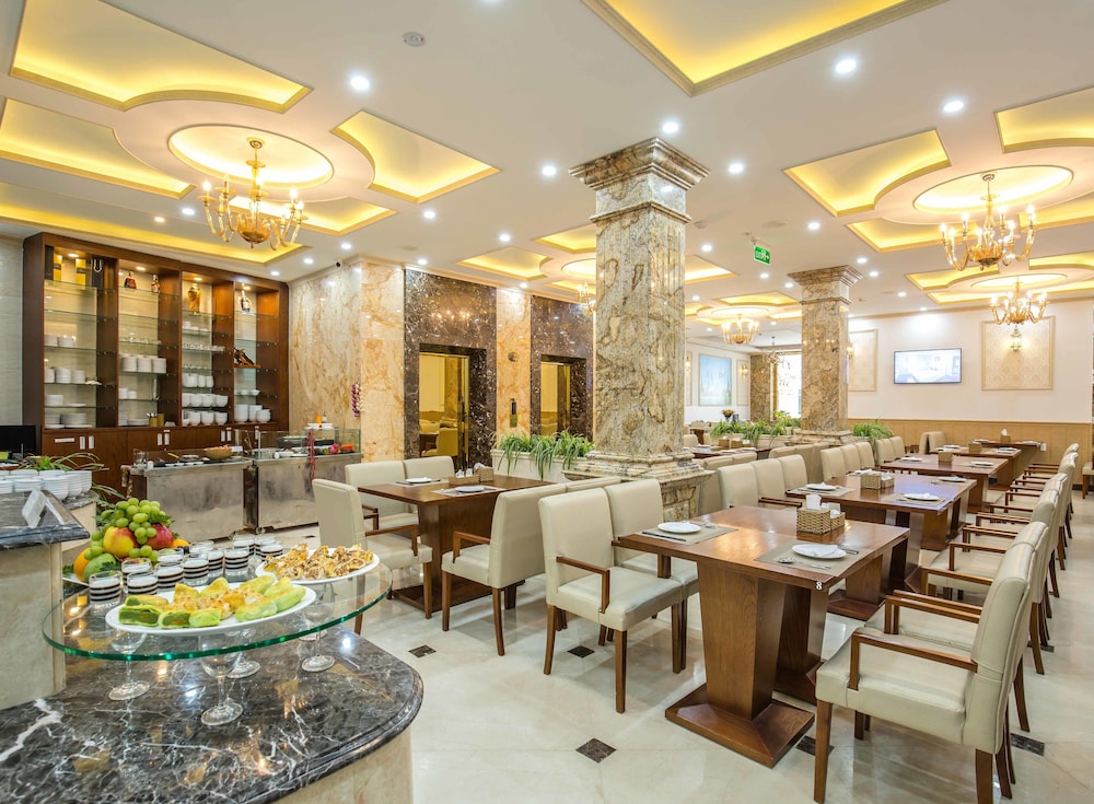 Roy Dala Hotel 44/54
