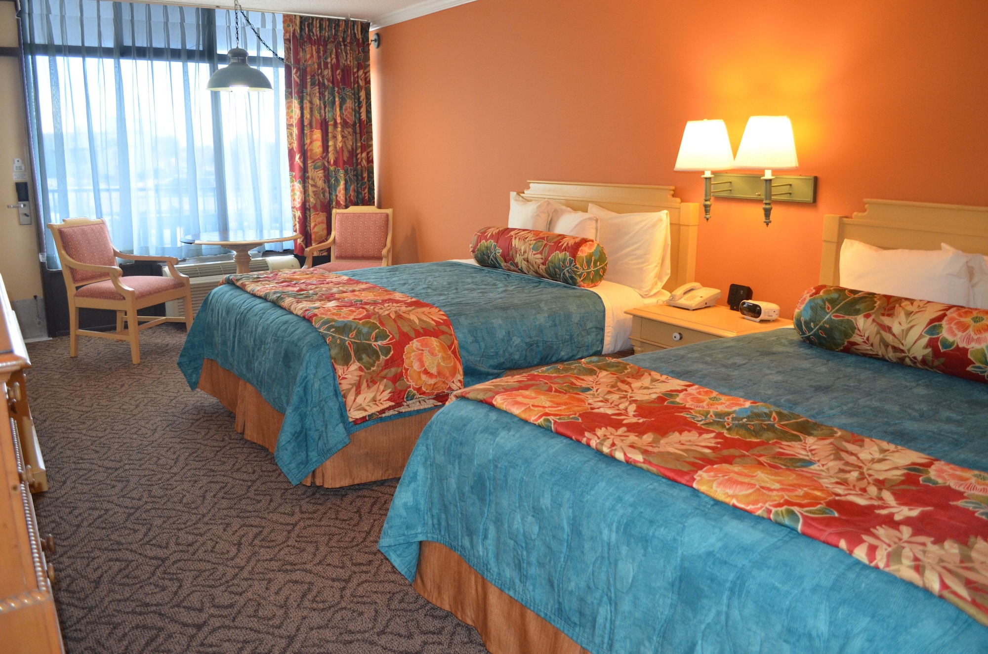 GUEST ROOM, 2 QUEEN BEDS, NO VIEW, KITCHEN