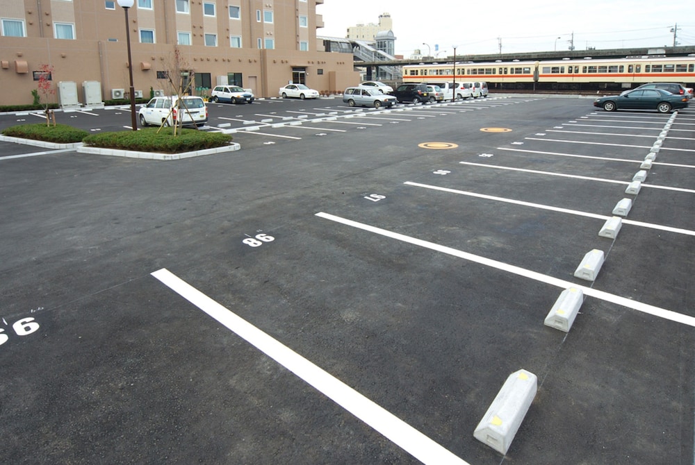 Hotel Route-Inn Mitsukaido Ekimae 37/46
