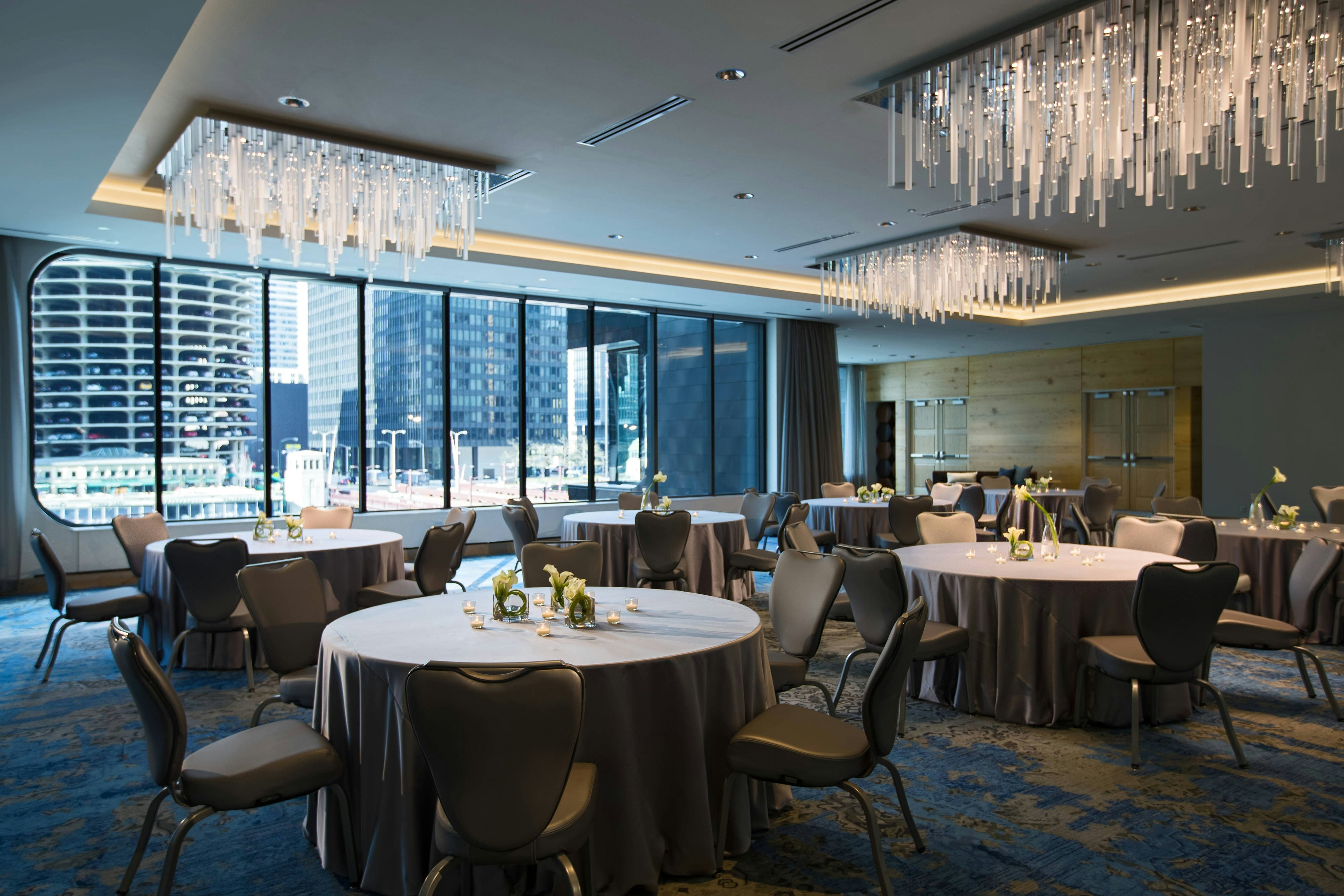 Renaissance Chicago Downtown 60/80