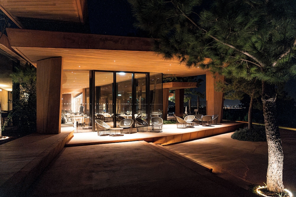 Palmares Signature Apartments 8/56