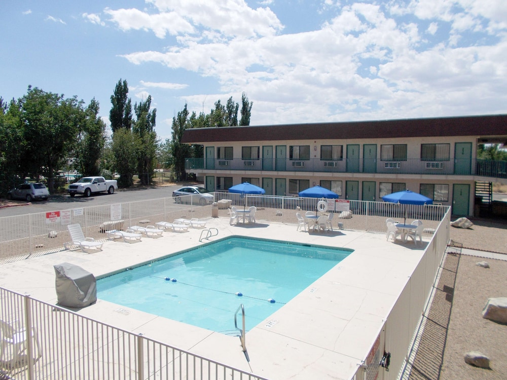 Motel6 Green River, UT 34/43
