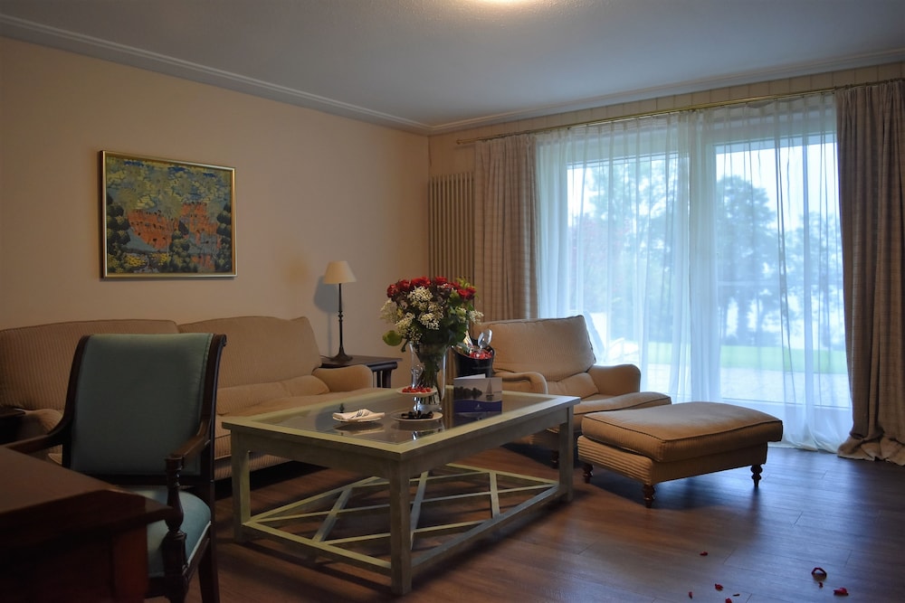 Hotel Marina 22/43