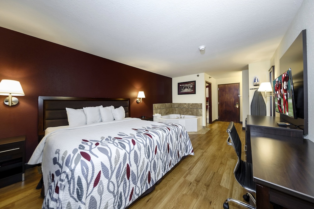 Red Roof Inn Osage Beach 20/60