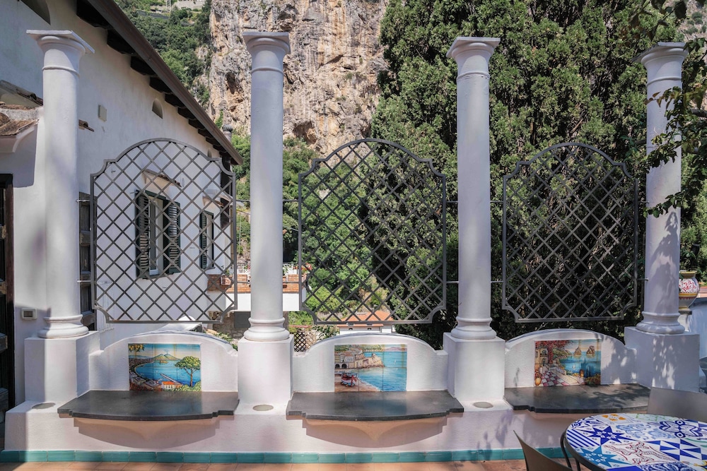 Hotel Villa Annalara 7/77
