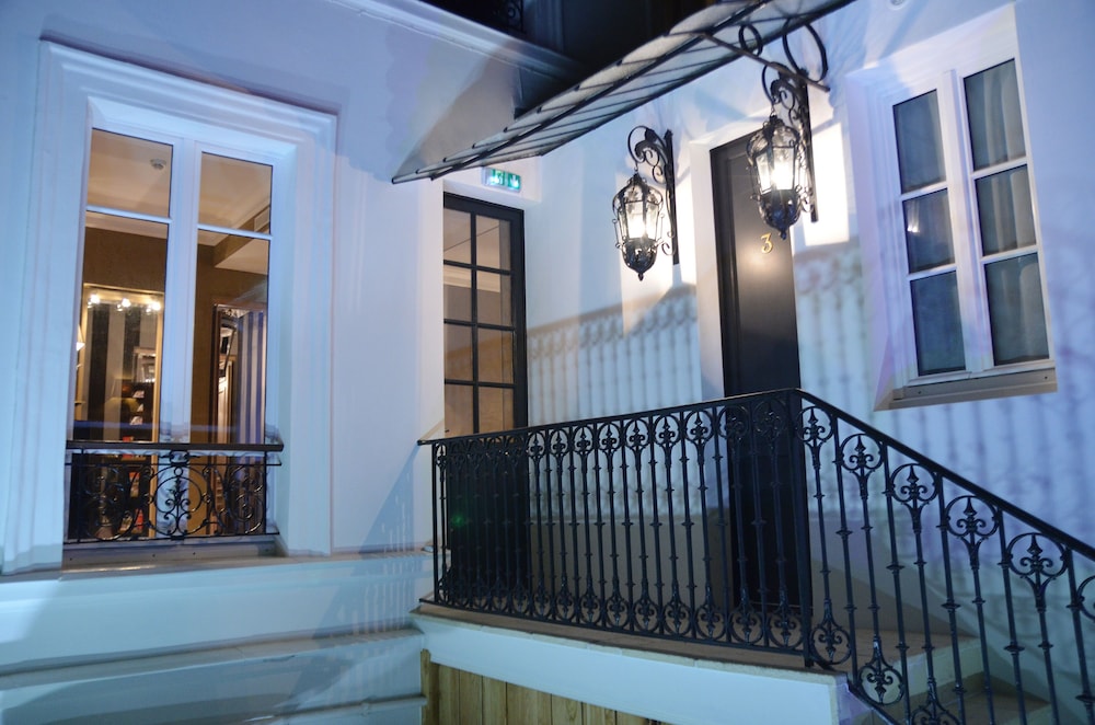 HOTEL VILLA GLAMOUR 3/30