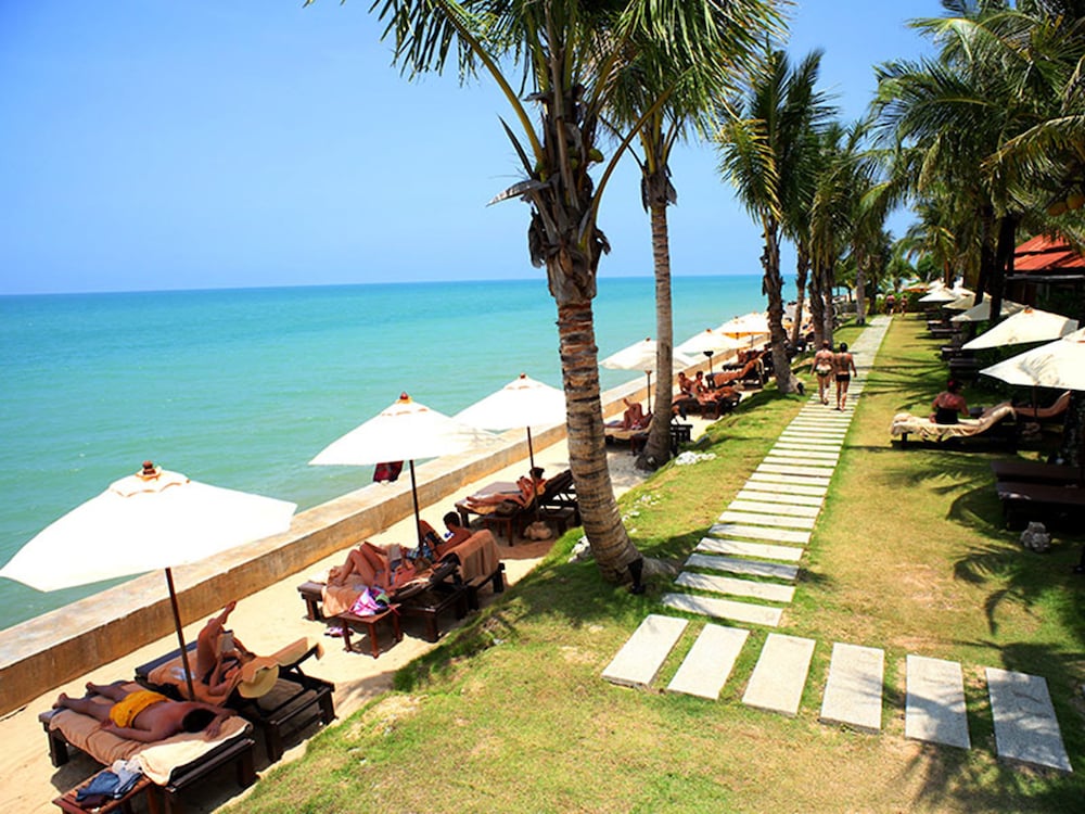 Chongfah Beach Resort Khao Lak 6/62