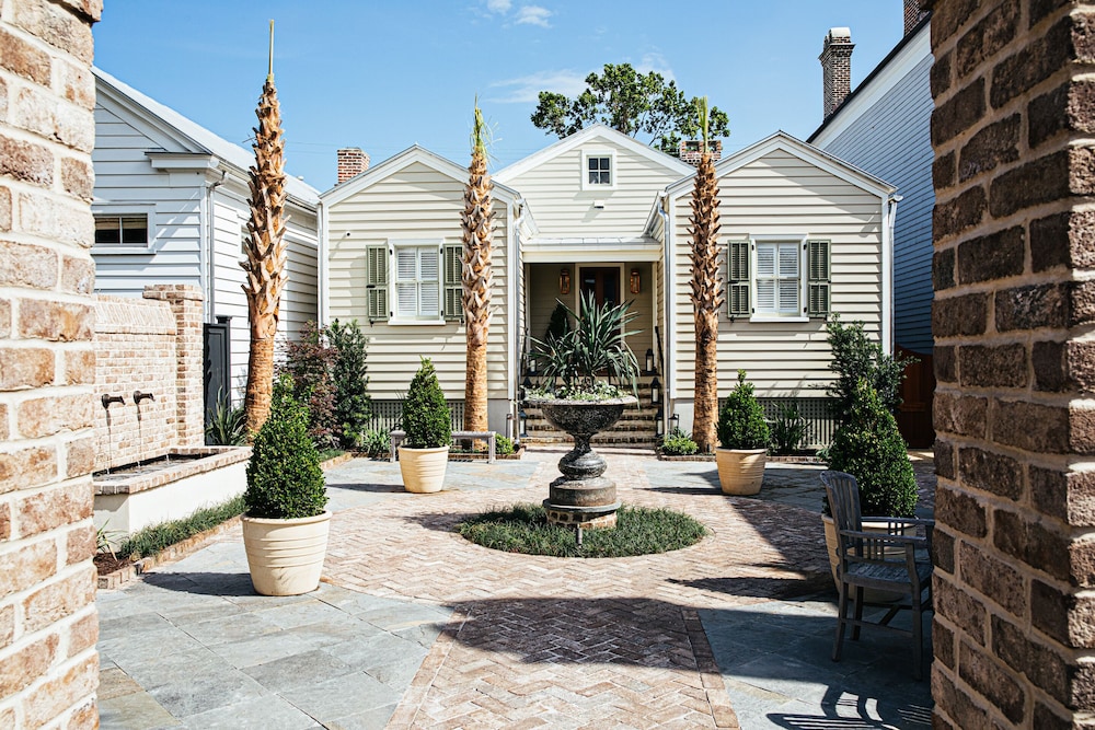 86 Cannon Historic Inn 3/63