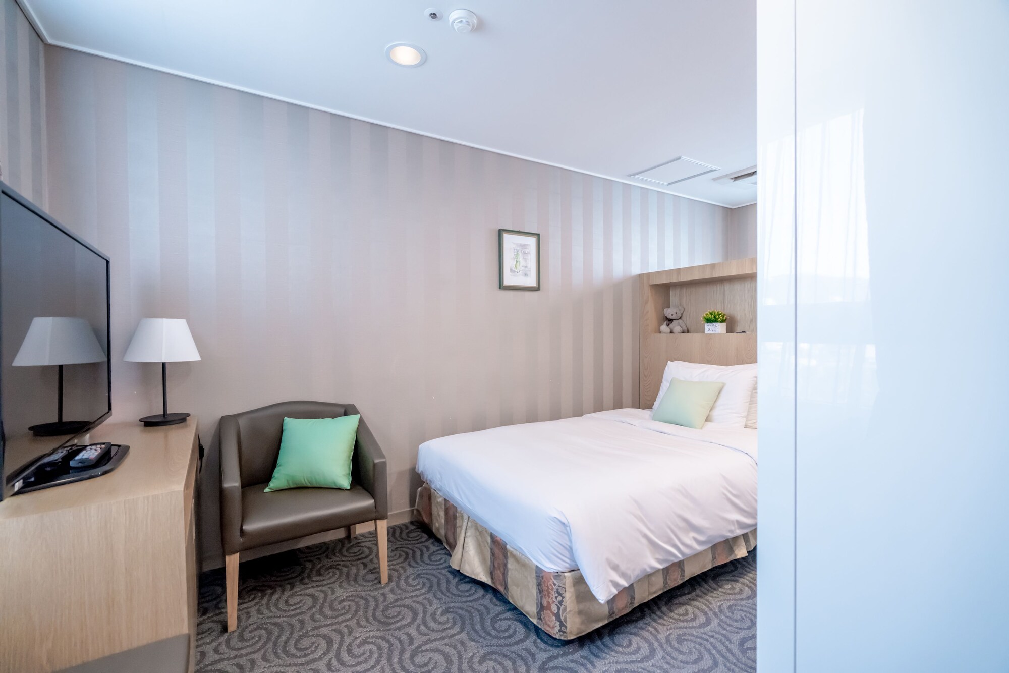 Superior Single, Hotel Atrium Jongno 6/15