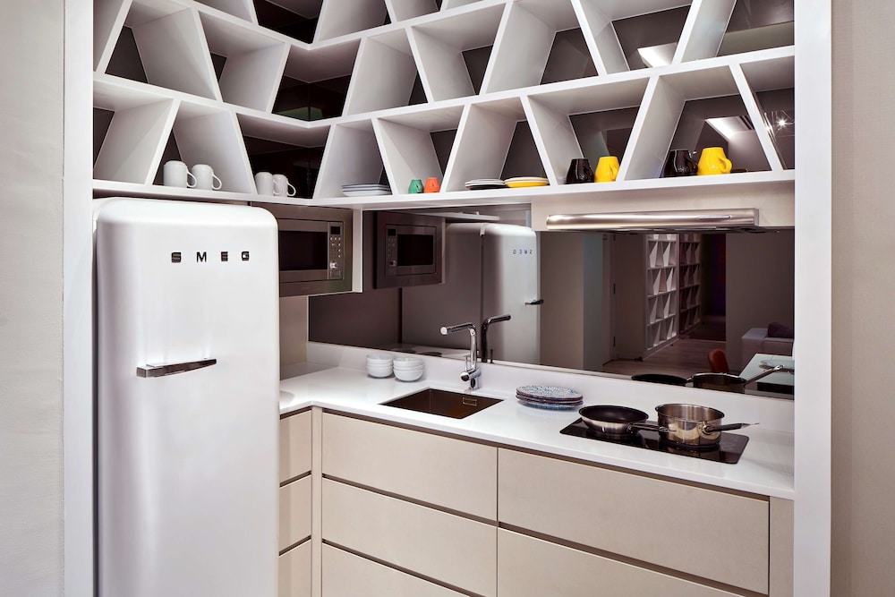 YOTEL Singapore, Select by Hilton 7/49