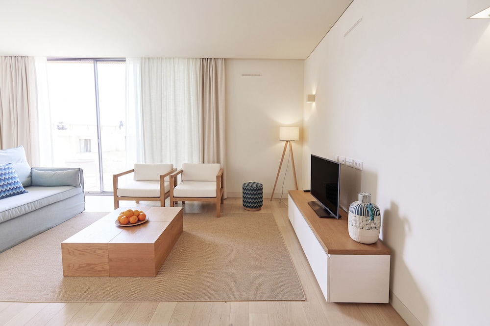 White Shell Beach Villas 24/50