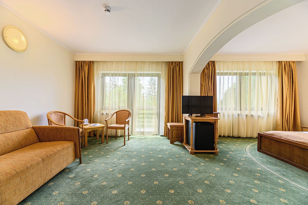 Hotel Casa Viorel 25/50