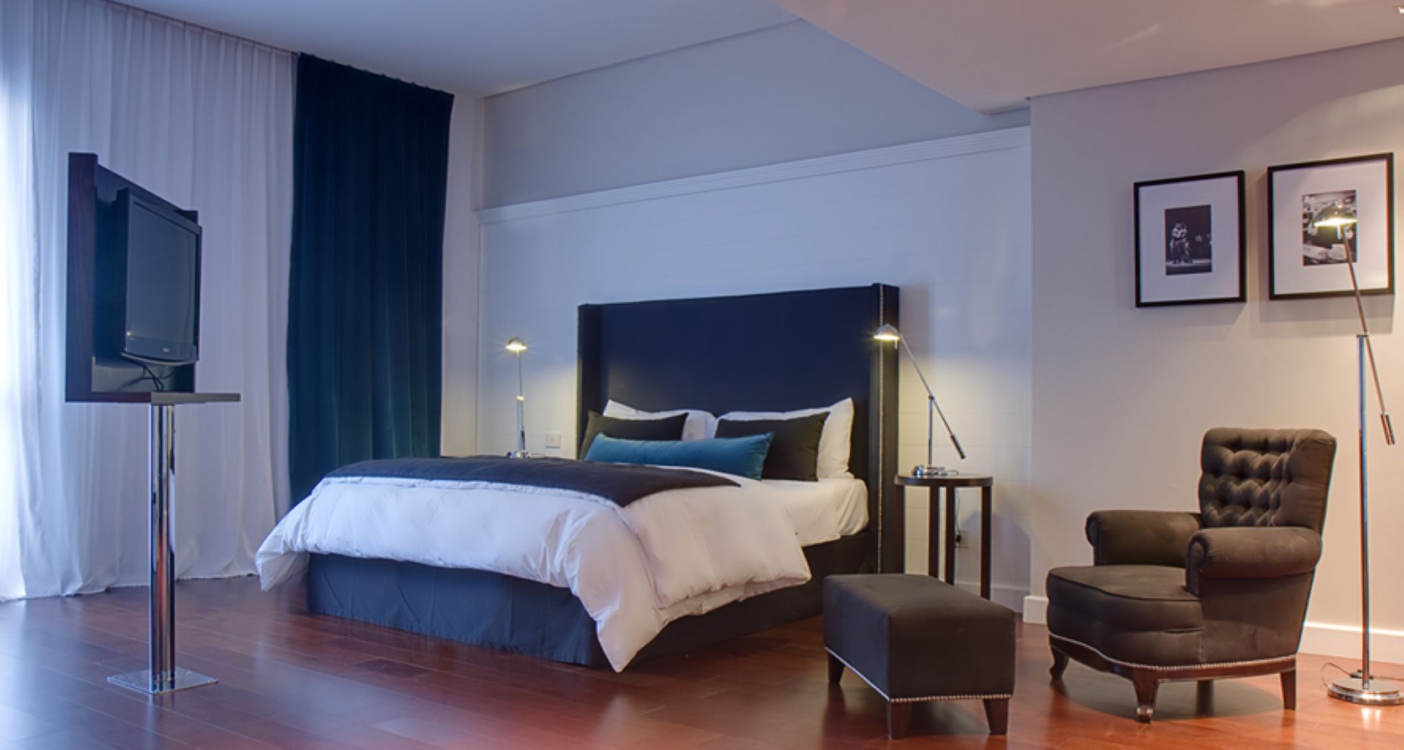 Deluxe, Suite